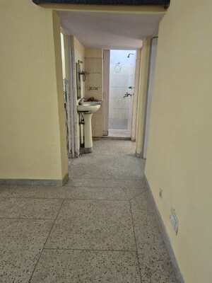 Hall in 2.5 BHK Apartment at Mayur Vihar – for Sale