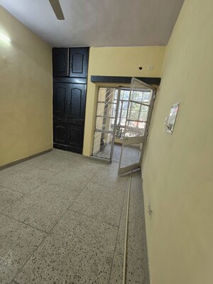 Bedroom in 2.5 BHK Apartment at Mayur Vihar – for Sale