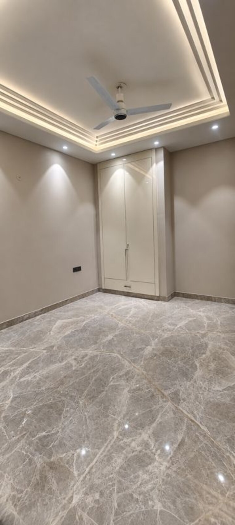 Room, chittaranjan park 3 Bedroom 160 Sq.Yd. Builder Floor In Chittaranjan Park Delhi 10714004