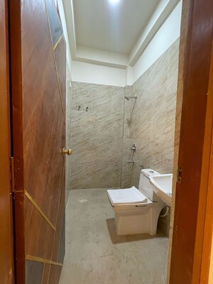 Bathroom in 3 BHK Villa at Arsha Madhav Greens, Gomti Nagar – for Sale