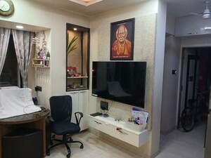 Study Room in 2 BHK Apartment at B & M Atlantis, Ghansoli – for Rent