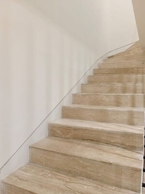 Staircase in 3 BHK Apartment at Richmond Premier, Richmond Road – for Rent