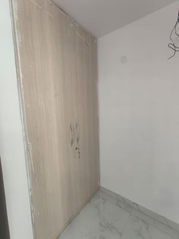 Room, freedom fighters enclave 1 Bedroom 450 Sq.Ft. Apartment In Freedom Fighters Enclave Delhi 10714119