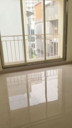 Room in 1 BHK Apartment at Green View Taloja, Taloja Panchanand – for Sale