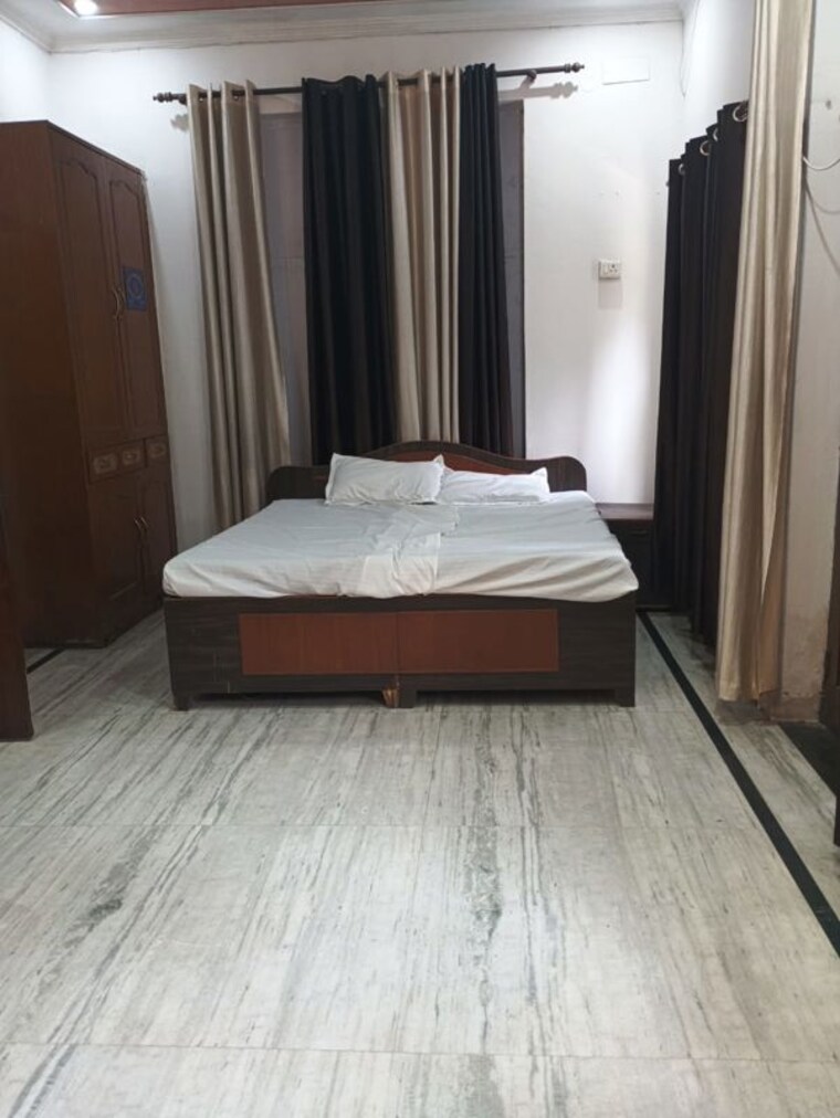Bedroom, sector 41 3 Bedroom 2300 Sq.Ft. Builder Floor In Sector 41 Gurgaon 10714157