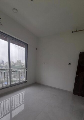 1 BHK +  600 Sq.Ft. Apartment in Saket Apartment Malad East