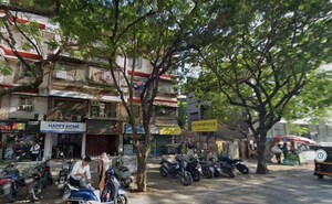  Apartment For Sale in Mira Road East
