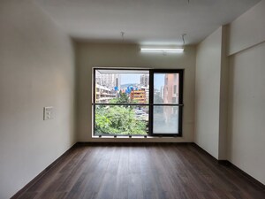 Room in 3 BHK Apartment at Jyoti Sukriti, Goregaon East – for Sale