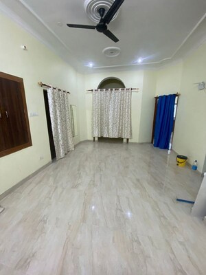  Pg For Rent in Vineet Khand 6