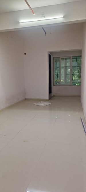 Room in  Shop at Asha Ashok Smruti, Vadavali – for Sale