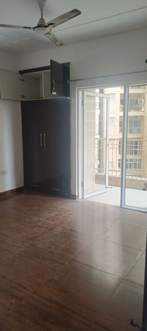 Room in 2 BHK Apartment at Aaradhyam Golf Homes, Tech Zone 4 Greater Noida – for Rent