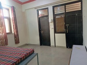 Bedroom in 2 BHK Apartment at Arjun Nagar – for Rent