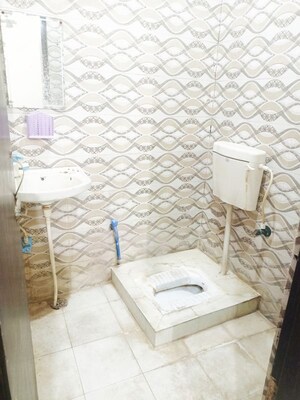 Bathroom in 2 BHK Apartment at Arjun Nagar – for Rent