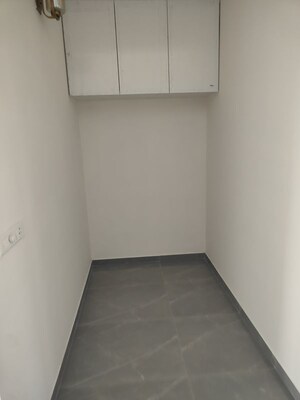 Study Room in 2.5 BHK Apartment at M3M Antalya Hills, Sector 79 – for Sale