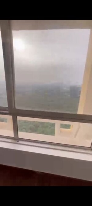 Furnished Amenities in 3 BHK Apartment at Jaypee Kalypso Court, Sector 128 – for Rent