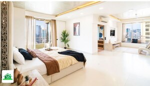 Bedroom in 6 BHK Apartment at Oberoi Springs, Andheri West – for Sale