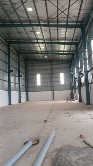 Room in  Warehouse at Ansal Florence Classic, South City 1 – for Rent