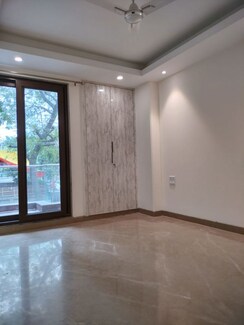 2 BHK +Apartment For Rent in Khirki Extension