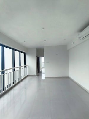 Room in 2 BHK Apartment at Dynamix Divum, Malad East – for Rent