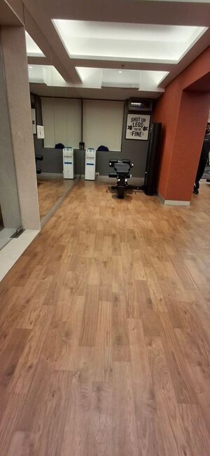 Room in 2 BHK Apartment at Dynamix Divum, Malad East – for Rent