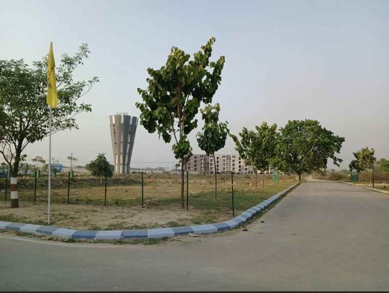 Garden, omaxe-metro-city 3 Bedroom 1630 Sq.Ft. Apartment In Kalli Paschim Lucknow 10714432