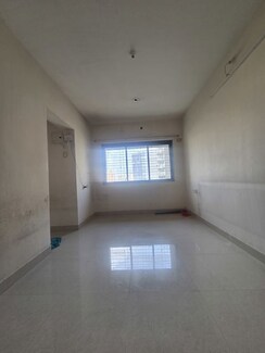 1 BHK Apartment For Rent in Goregaon West