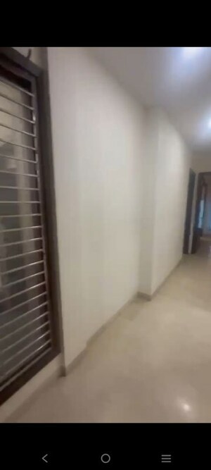 Building Lobby in 3 BHK Builder Floor at Lajpat Nagar – for Rent