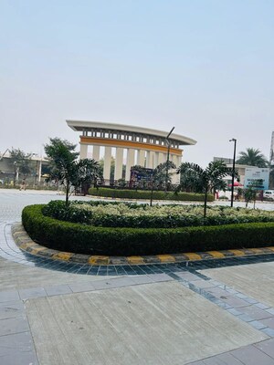 2 BHK Apartment – Exterior View View at Rishita Manhattan, Gomti Nagar - for Rent