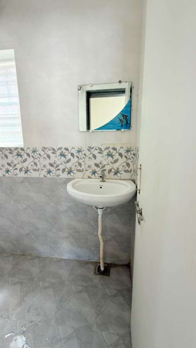 Bathroom, seema-garden 2 Bedroom 740 Sq.Ft. Apartment In Kothrud Pune 10714513