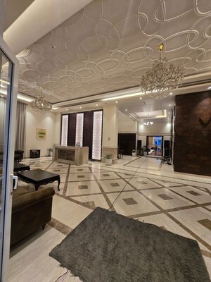 Bedroom in 3 BHK Apartment at Omaxe The Palace, Gomti Nagar – for Rent