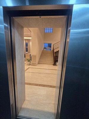 Building Lobby in 3 BHK Apartment at Omaxe The Palace, Gomti Nagar – for Rent