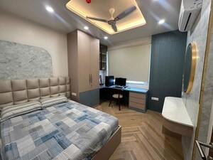 Bedroom in 3 BHK Apartment at Prestige Fairfield, Rmv 2nd Stage – for Rent
