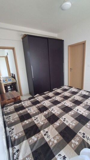 Room in 3 BHK Apartment at Godrej Royale Woods, Devanahalli – for Rent