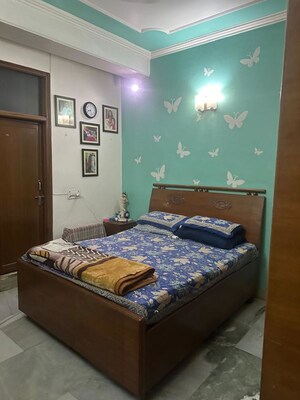 1 BHK Builder Floor For Rent in Khirki Extension