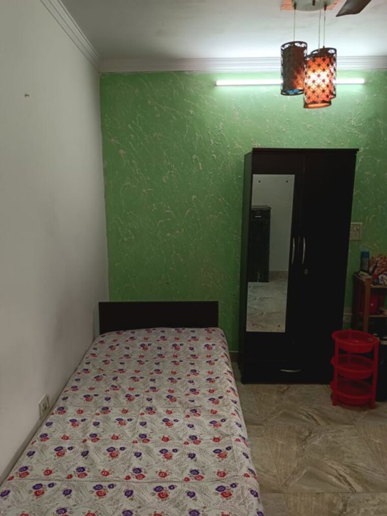 Bedroom, khirki extension 1 Bedroom 450 Sq.Ft. Builder Floor In Khirki Extension Delhi 10714569