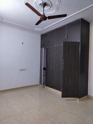 Room in 2 BHK Independent House at RWA Apartments Sector 116, Sector 116 – for Rent