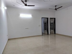 Room in 2 BHK Independent House at RWA Apartments Sector 116, Sector 116 – for Rent