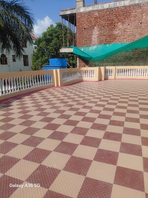 Swimming Pool in 2 BHK Builder Floor at Sector 15 – for Rent