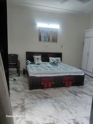 Bedroom in 2 BHK Builder Floor at Sector 15 – for Rent