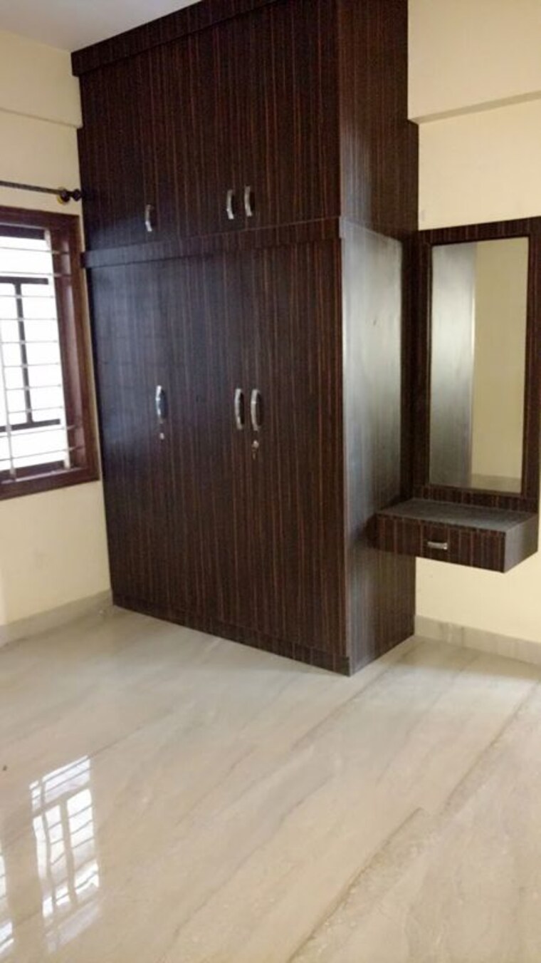 Room, bharath housing society layout 3 Bedroom 1450 Sq.Ft. Apartment In Bharath Housing Society Layout Bangalore 10714683
