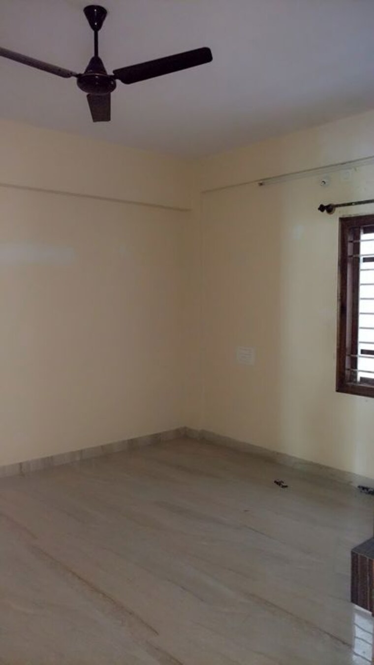 Room, bharath housing society layout 3 Bedroom 1450 Sq.Ft. Apartment In Bharath Housing Society Layout Bangalore 10714683