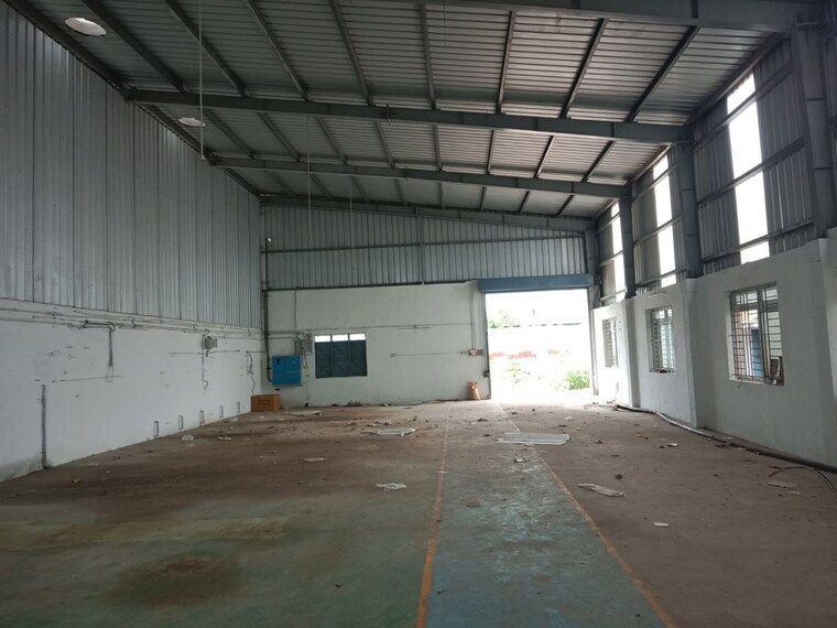  Parking, keeranatham Commercial Warehouse 2000 Sq.Ft. In Keeranatham Coimbatore 10714697