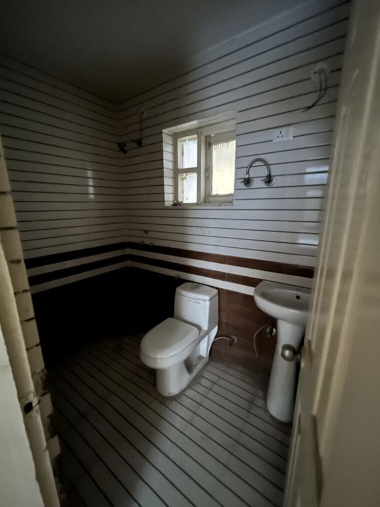 Bathroom, tdi-the-grand-retreat 3 Bedroom 1154 Sq.Ft. Apartment In Sector 88 Faridabad 10396475