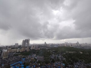 Plot Area in  Apartment at Dynamix Divum, Malad East – for Rent