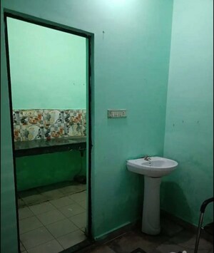 Bathroom in 3 BHK Independent House at Lalbagh – for Rent