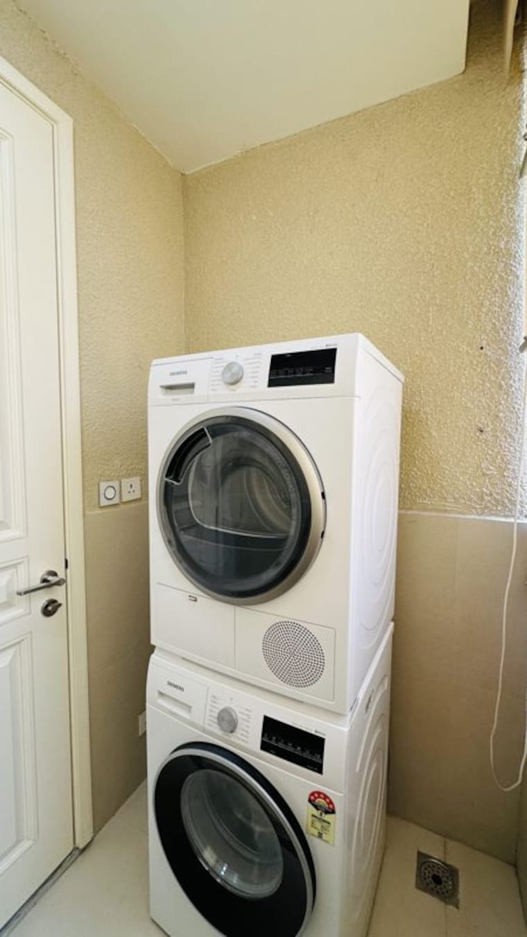 Bathroom, bhartiya-leela-residences 2 Bedroom 1818 Sq.Ft. Apartment In Thanisandra Main Road Bangalore 10714758