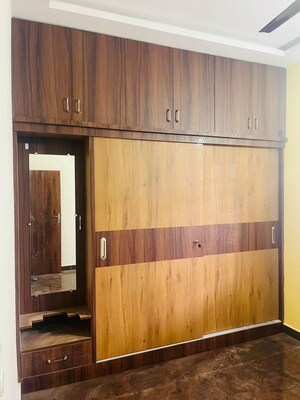 Furnished Amenities in 2 BHK Builder Floor at Ramamurthy Nagar – for Rent