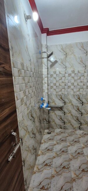 Bathroom in 2 BHK Builder Floor at Sector 41 – for Rent