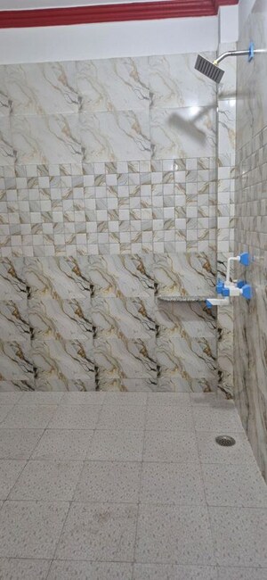 Bathroom in 2 BHK Builder Floor at Sector 41 – for Rent
