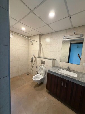 Bathroom in 4 BHK Apartment at Tata Primanti Villas, Sector 72 – for Rent